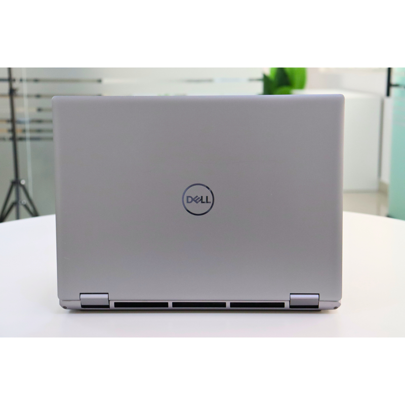 Dell PRECISION 7670: 12th Gen i7, 64GB RAM, 512GB SSD, SN:19503