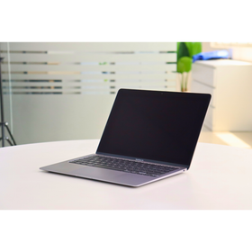 Apple MACBOOK AIR A2337(2020): M1, 8GB RAM, 256GB SSD, SN:60698