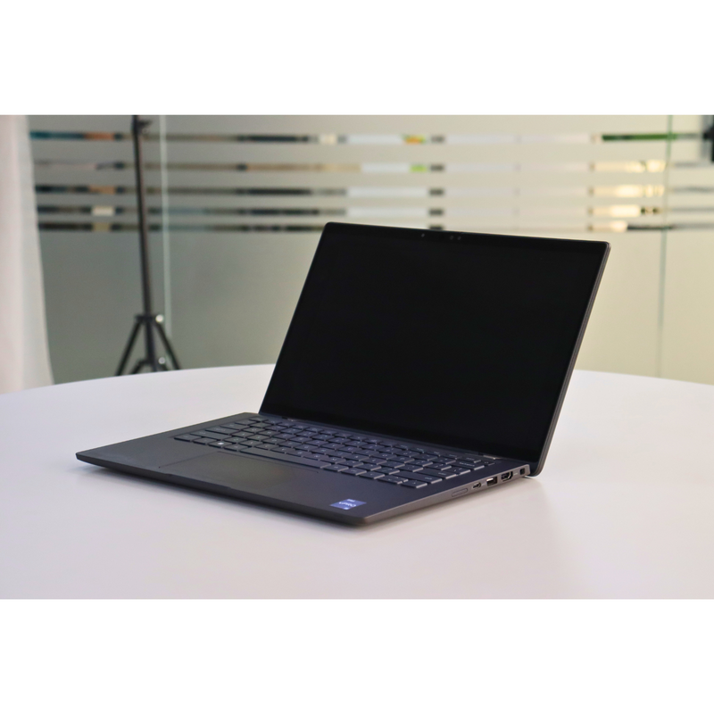 Dell LATITUDE 7430: 12th Gen i5, 16GB RAM, 256GB SSD, SN:95637