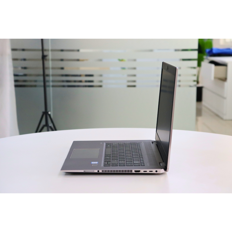 HP ZBOOK STUDIO G5: 8th Gen i7, 32GB RAM, 512GB SSD, SN:98775