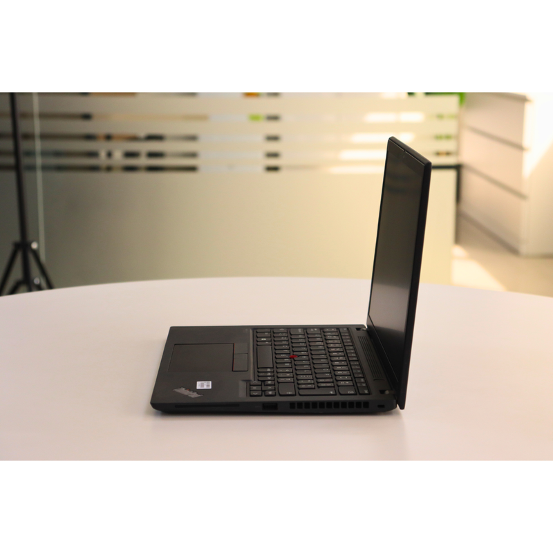LENOVO THINKPAD X13 GEN 2: 11th Gen i5, 16GB RAM, 512GB SSD, SN:01786