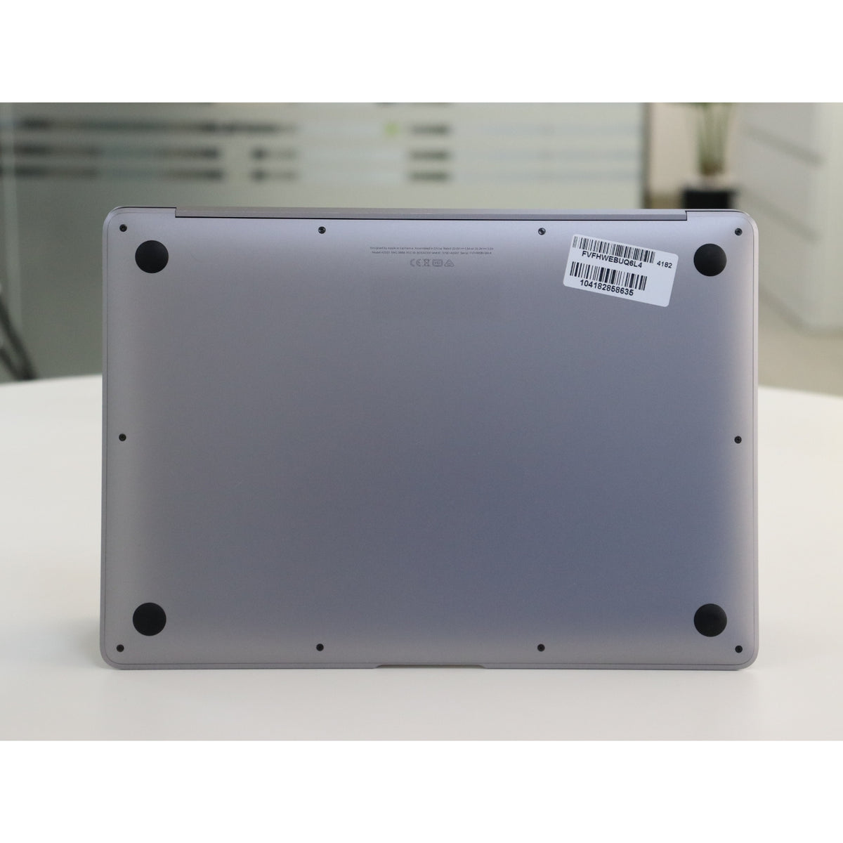 Apple MacBook Air A2337(2020): M1, 8GB RAM, 256GB SSD, SN:58635
