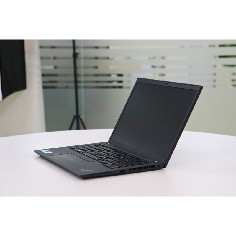 LENOVO THINKPAD X13 GEN 2: 11th Gen i5, 16GB RAM, 256GB SSD, SN:92749