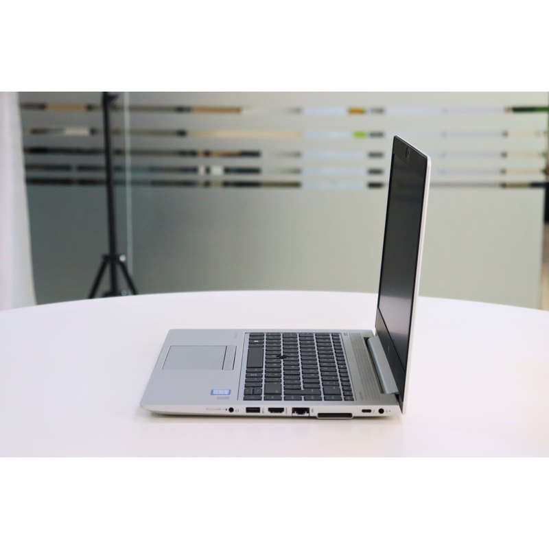 HP ELITEBOOK 840 G5: 8th Gen i7, 8GB RAM, 512GB SSD, SN:00703