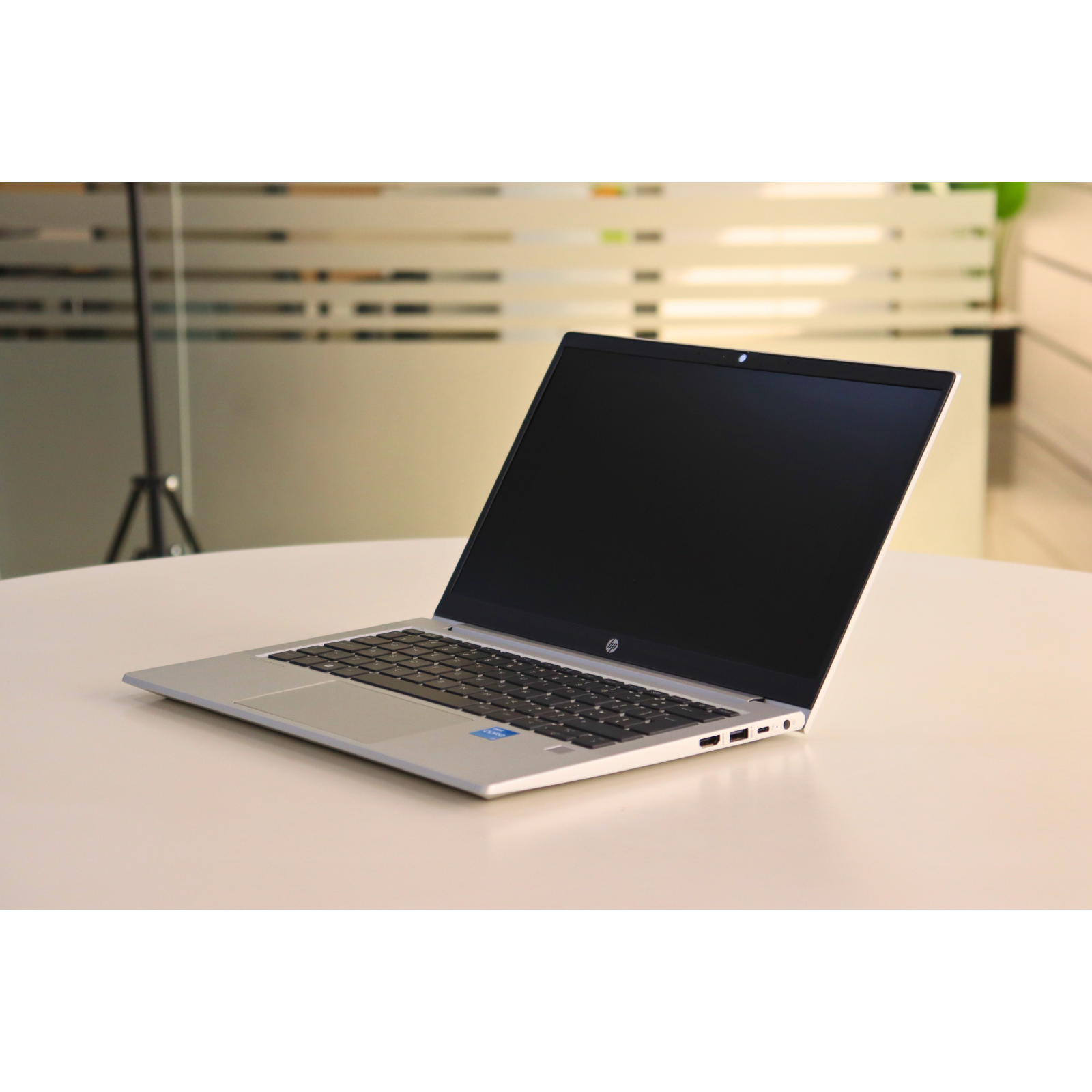 HP EliteBook 630 G9: Intel Core i3, 12th Gen, 16GB RAM, 256GB SSD SN:00232