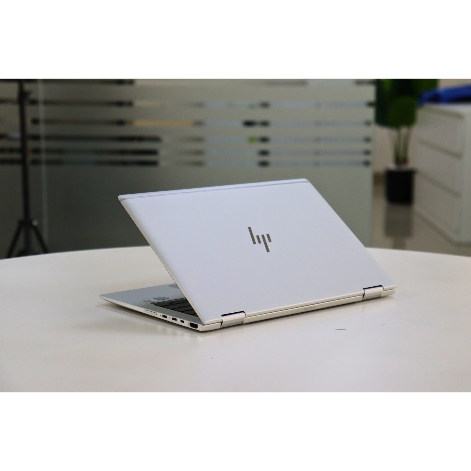 HP EliteBook X360 1030 G3: Intel Core i5, 8th Gen, 16GB RAM, 256GB SSD SN:918782