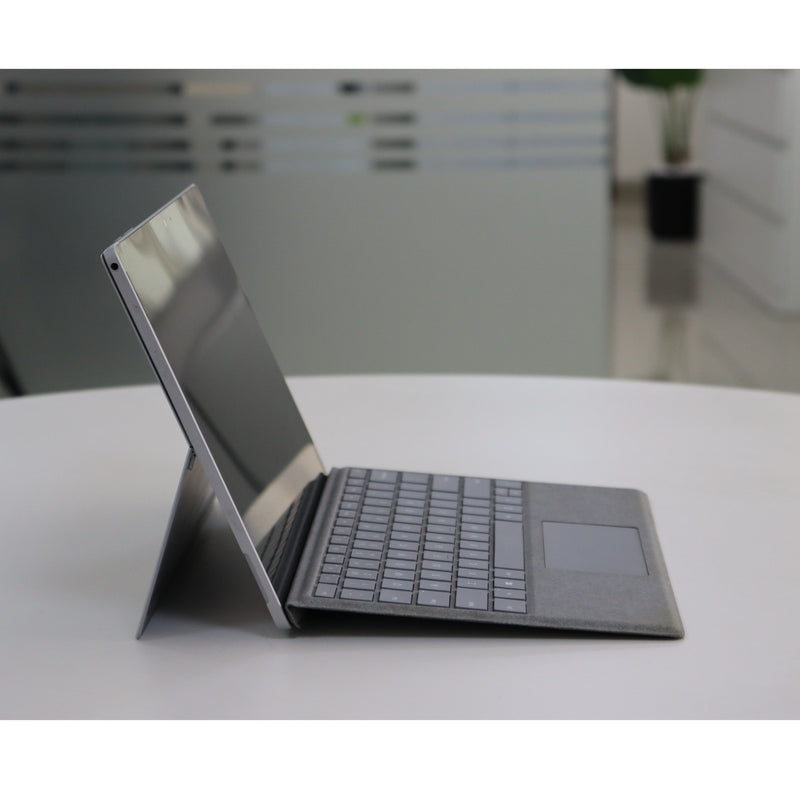 Microsoft SURFACE PRO 6: i7, 8th Gen, 16GB RAM, 512GB SSD, SN:18632