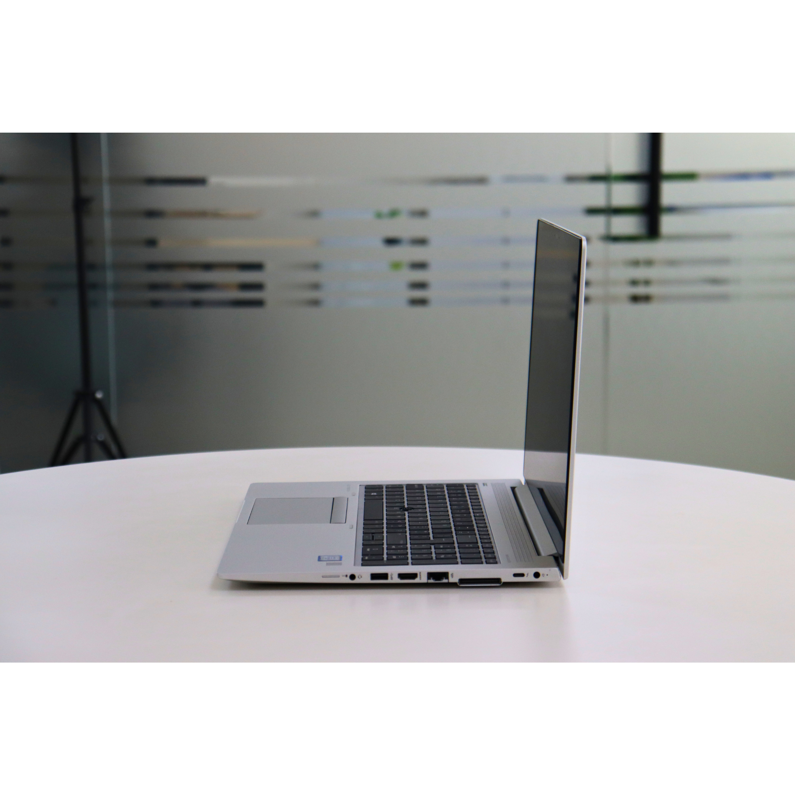 HP ELITEBOOK 850 G5: 8th Gen i5, 8GB RAM, 256GB SSD, SN:00049