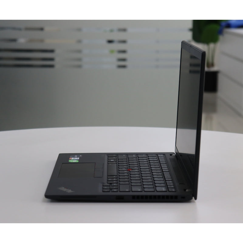 Lenovo ThinkPad T14S Gen 3: 12th Gen, i7, 16GB RAM, 512GB SSD SN:20218