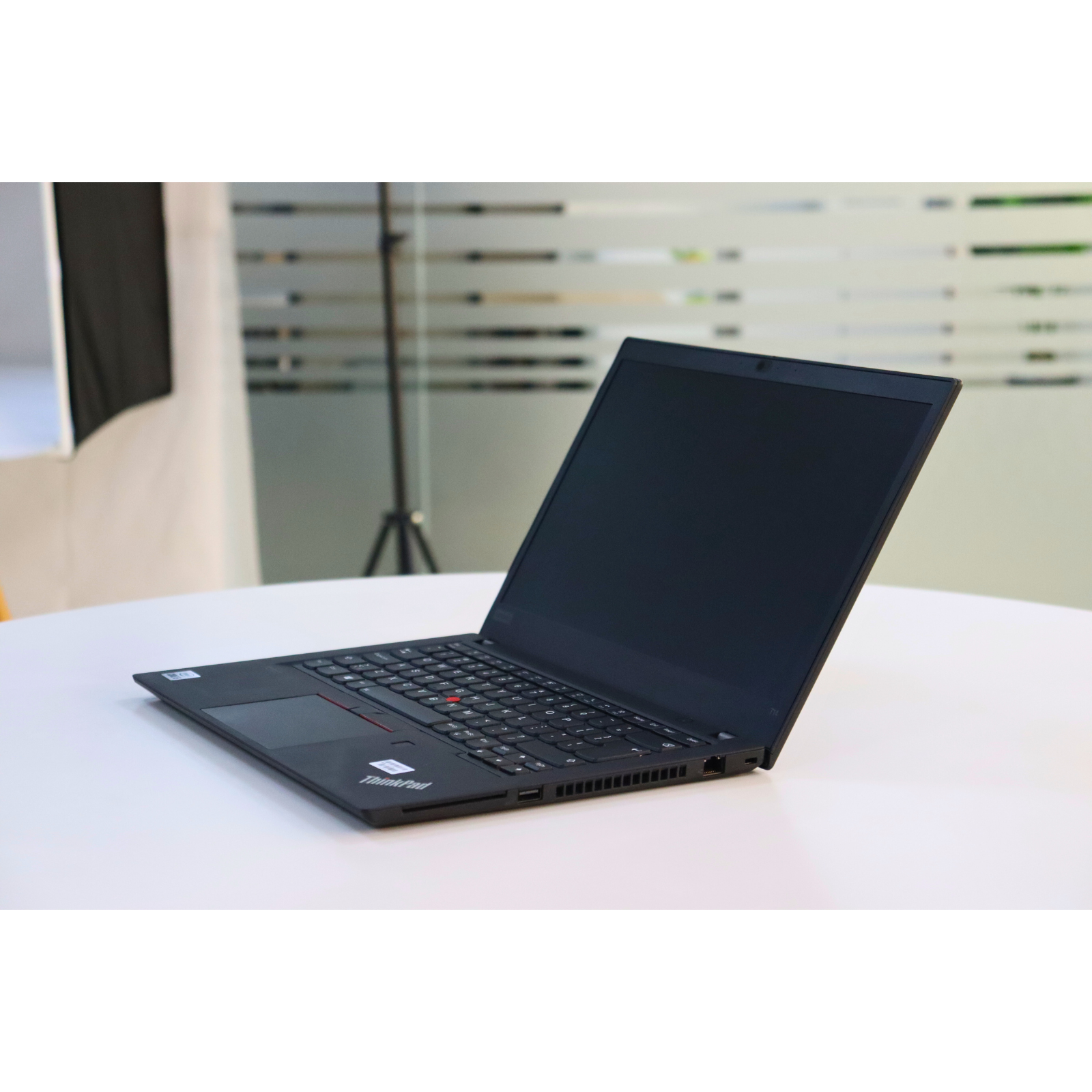 LENOVO THINKPAD T14 GEN 1: 10th Gen i5, 16GB RAM, 256GB SSD, SN:01690