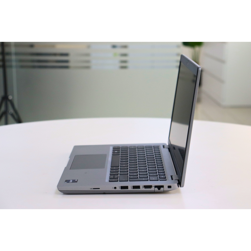 DELL LATITUDE 5431: 12th Gen i7, 16GB RAM, 256GB SSD, SN:00242