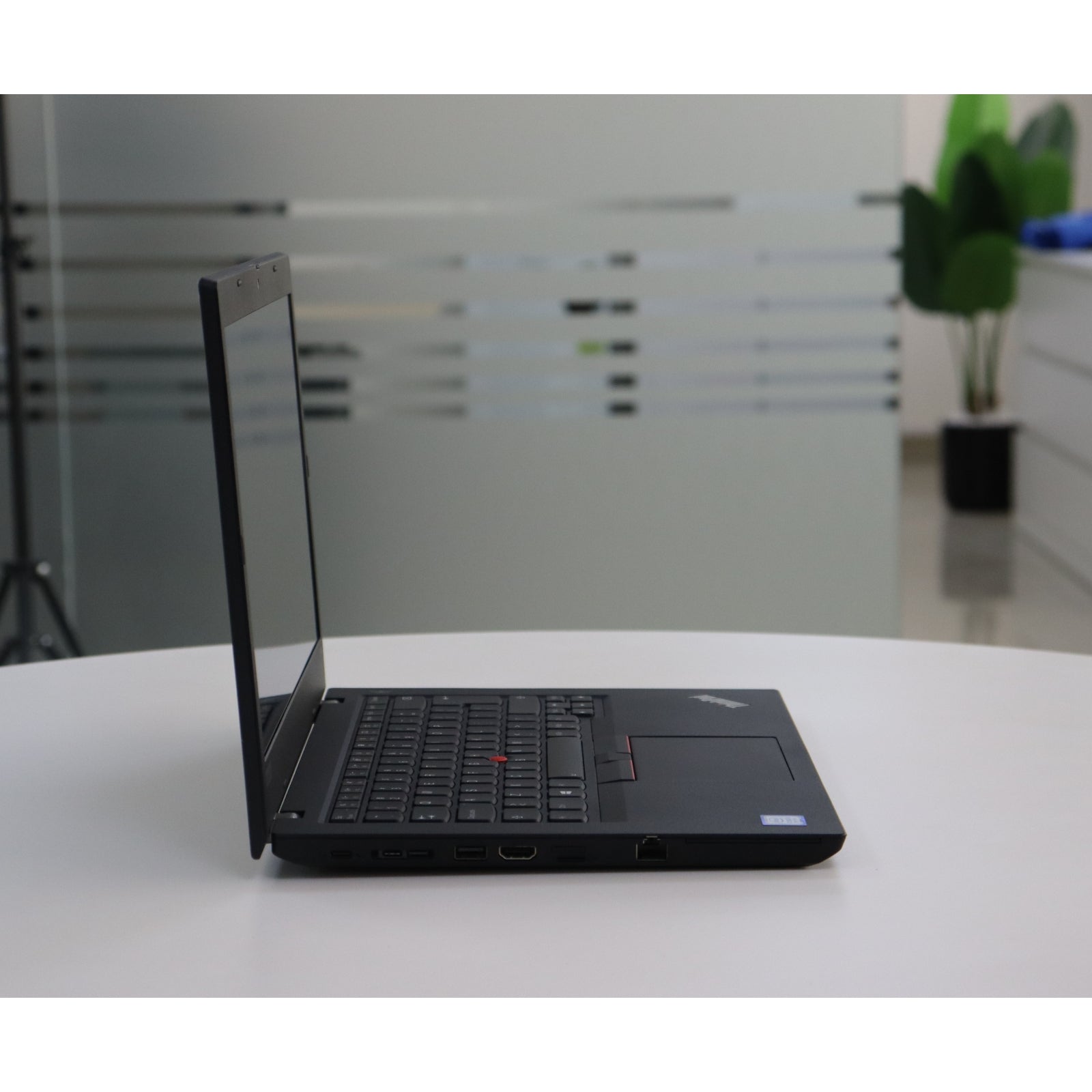 Lenovo THINKPAD L490: 8th Gen i3, 8GB RAM, 256GB SSD, SN:01055
