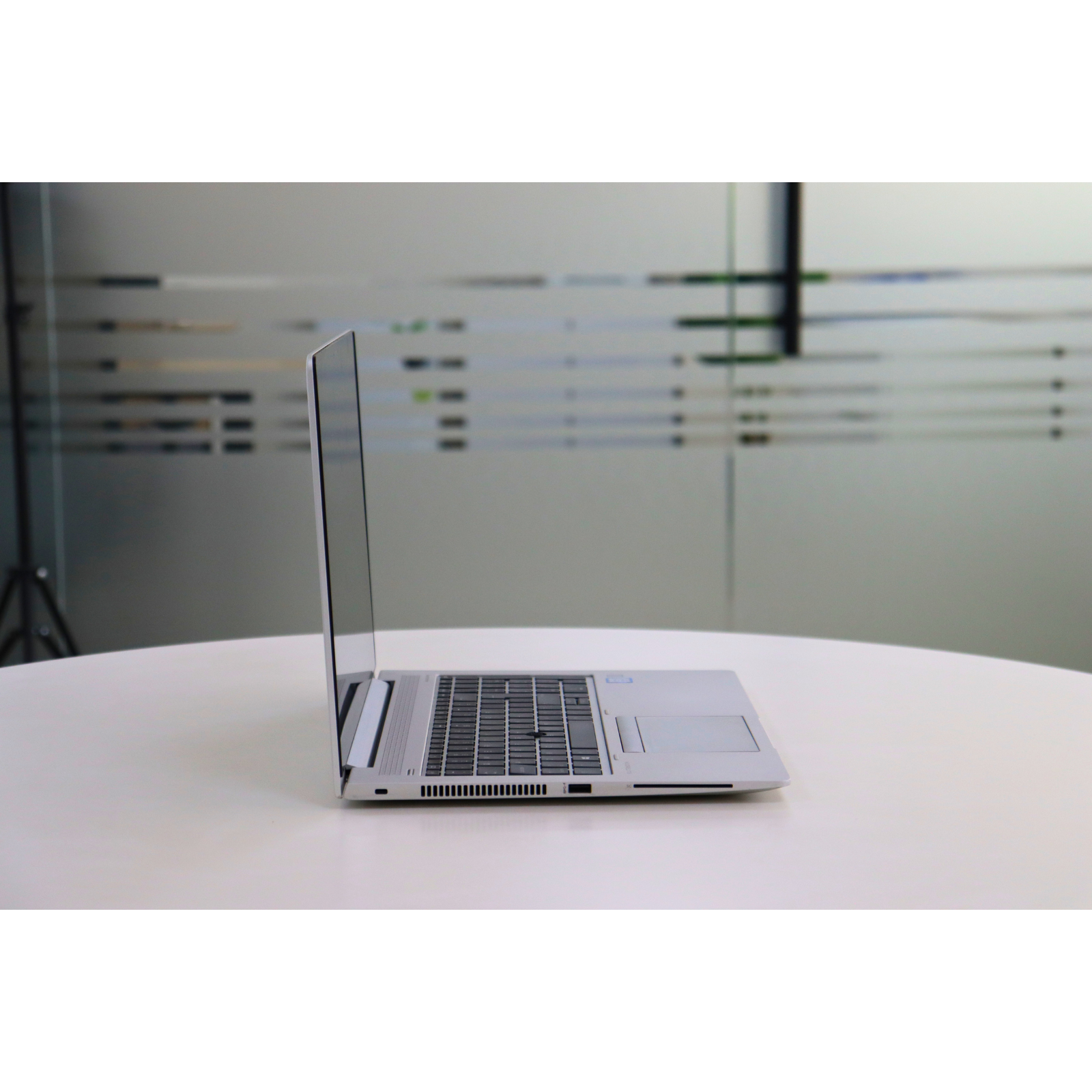 HP ELITEBOOK 850 G5: 8th Gen i5, 8GB RAM, 256GB SSD, SN:00071