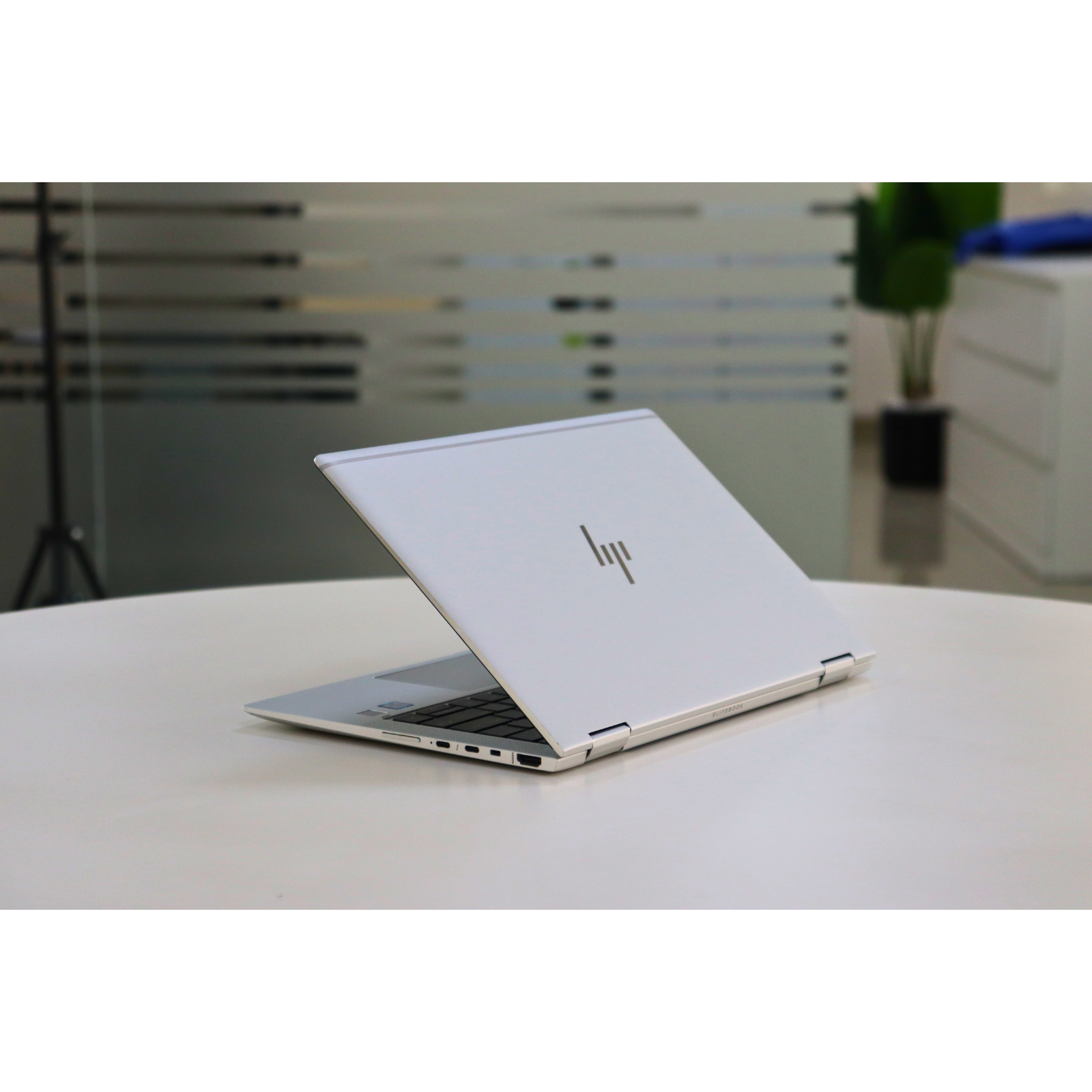 HP EliteBook X360 1030 G3: Intel Core i5, 8th Gen, 16GB RAM, 256GB SSD SN:918831