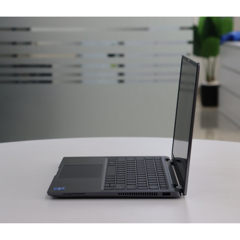 Dell LATITUDE 9430: 12th Gen i5, 16GB RAM, 256GB SSD, SN:53969
