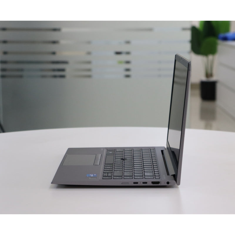 HP ZBOOK FIREFLY 14 G8: 11th Gen i7, 32GB RAM, 512GB SSD, SN:22100