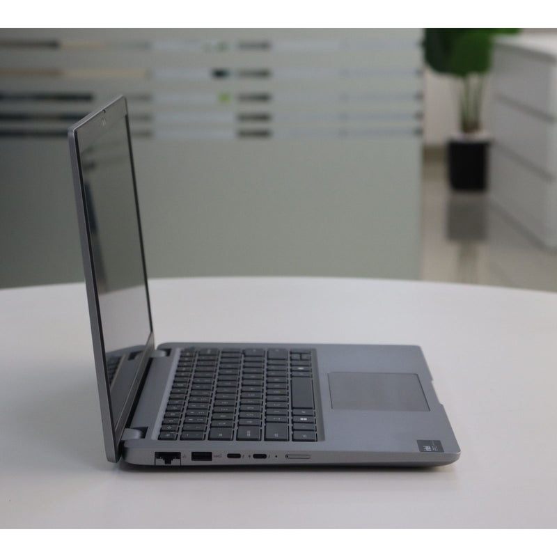 Dell LATITUDE 5450: Ultra 7, 32GB RAM, 256GB SSD, SN:09233