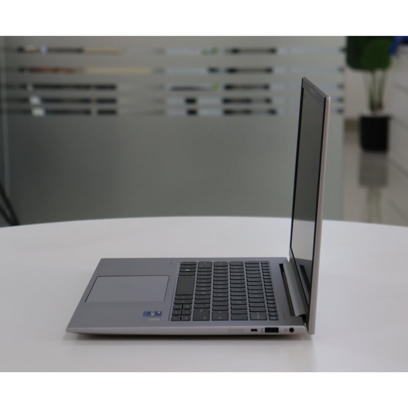 HP ZBOOK FIREFLY 14 G9: 12th Gen i7, 8GB RAM, 512GB SSD, SN:21616