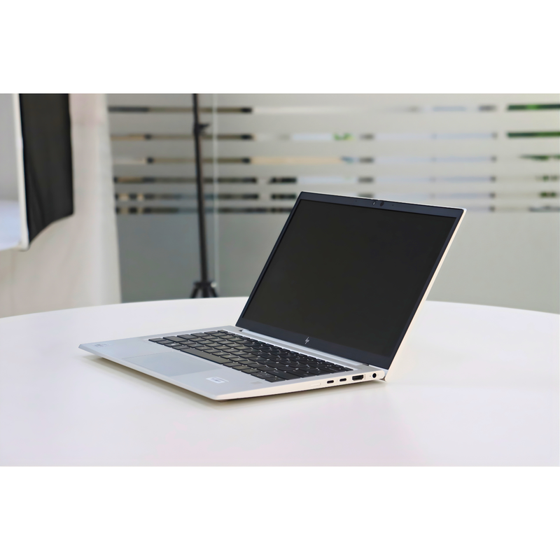 HP ELITEBOOK 830 G7: 10th Gen i5, 8GB RAM, 256GB SSD, SN:92397