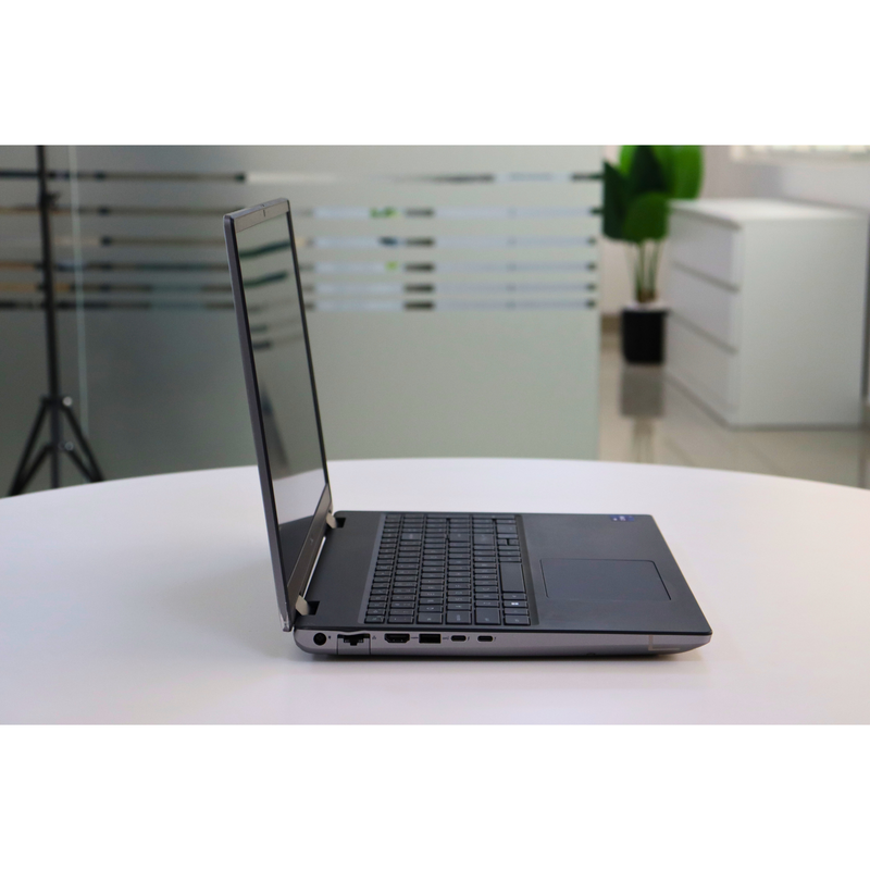 Dell PRECISION 7670: 12th Gen i7, 64GB RAM, 512GB SSD, SN:19510
