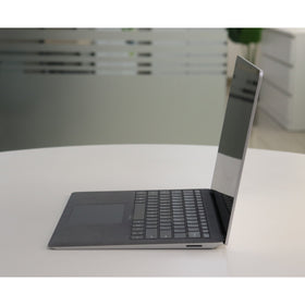 MICROSOFT SURFACE LAPTOP 3: 10th Gen i5, 8GB RAM, 256GB SSD, SN:76462
