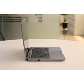 Dell LATITUDE 5330: 12th Gen i5, 16GB RAM, 256GB SSD, SN:06026