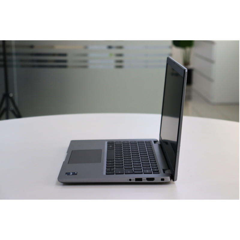 Dell Latitude 5440: Intel Core i5, 13th Gen, 16GB RAM, 256GB SSD SN:19371