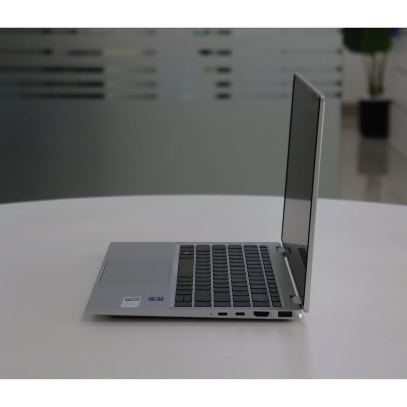 HP ELITEBOOK X360 1040 G8: Intel Core i7, 11th Gen, 16GB RAM, 512GB SSD SN:21460