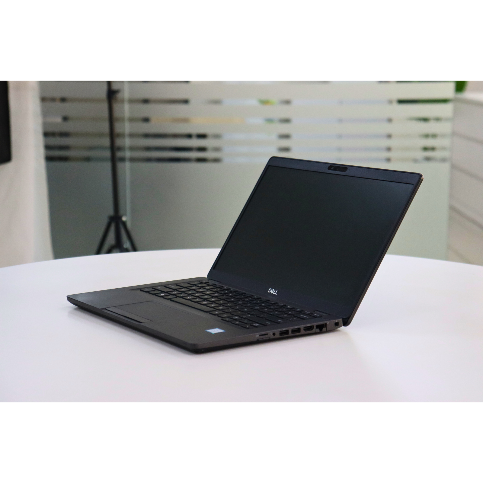 DELL LATITUDE 5400: 8th Gen i5, 16GB RAM, 256GB SSD, SN:95777
