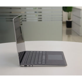MICROSOFT SURFACE LAPTOP 3: 10th Gen i5, 8GB RAM, 256GB SSD, SN:76444
