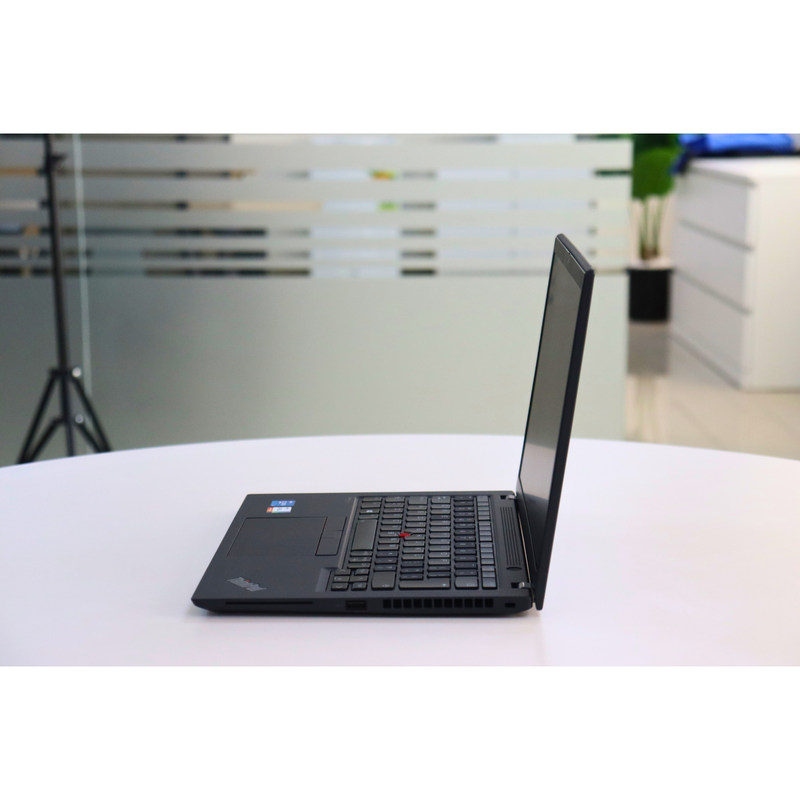 LENOVO THINKPAD X13 GEN 2: 11th Gen i5, 16GB RAM, 512GB SSD, SN:01244