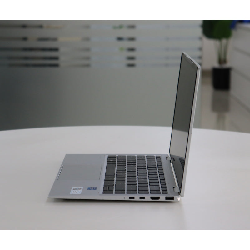 HP ELITEBOOK X360 1040 G8: Intel Core i7, 11th Gen, 16GB RAM, 512GB SSD SN:21441