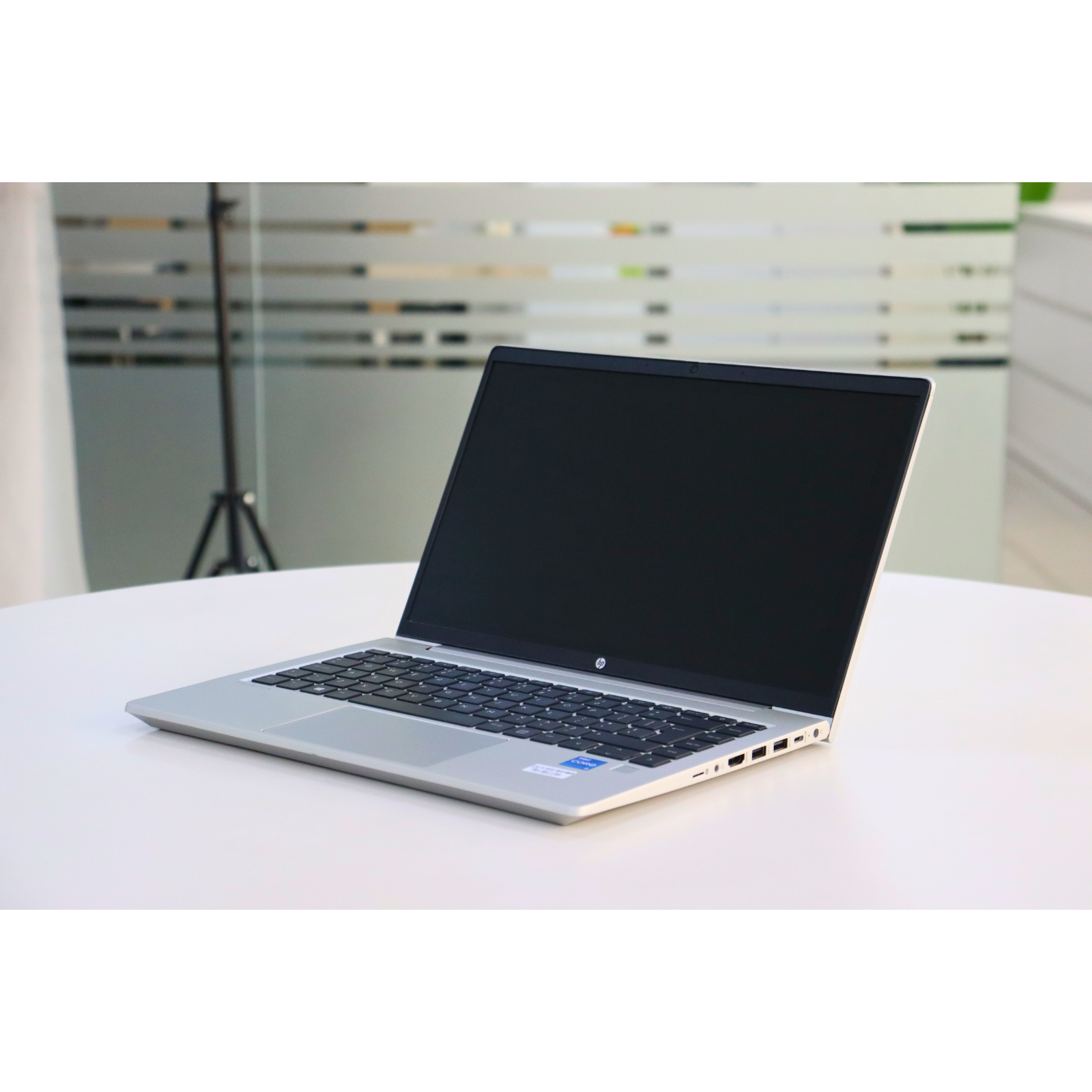 HP PROBOOK 640 G8: 11th Gen i5, 16GB RAM, 256GB SSD, SN:00908