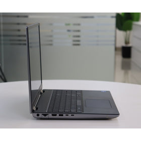 Dell PRECISION 7670: 12th Gen i7, 32GB RAM, 512GB SSD, SN:27775