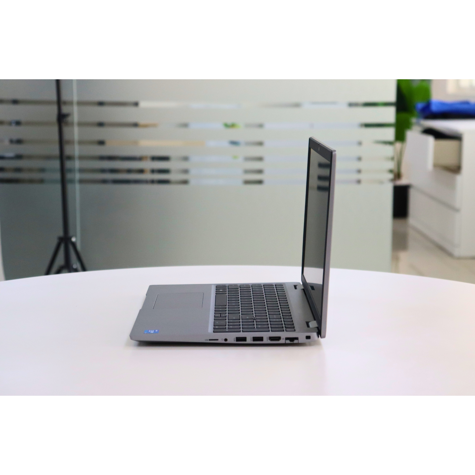 Dell LATITUDE 5520: 11th Gen i5, 8GB RAM, 256GB SSD, SN:97913
