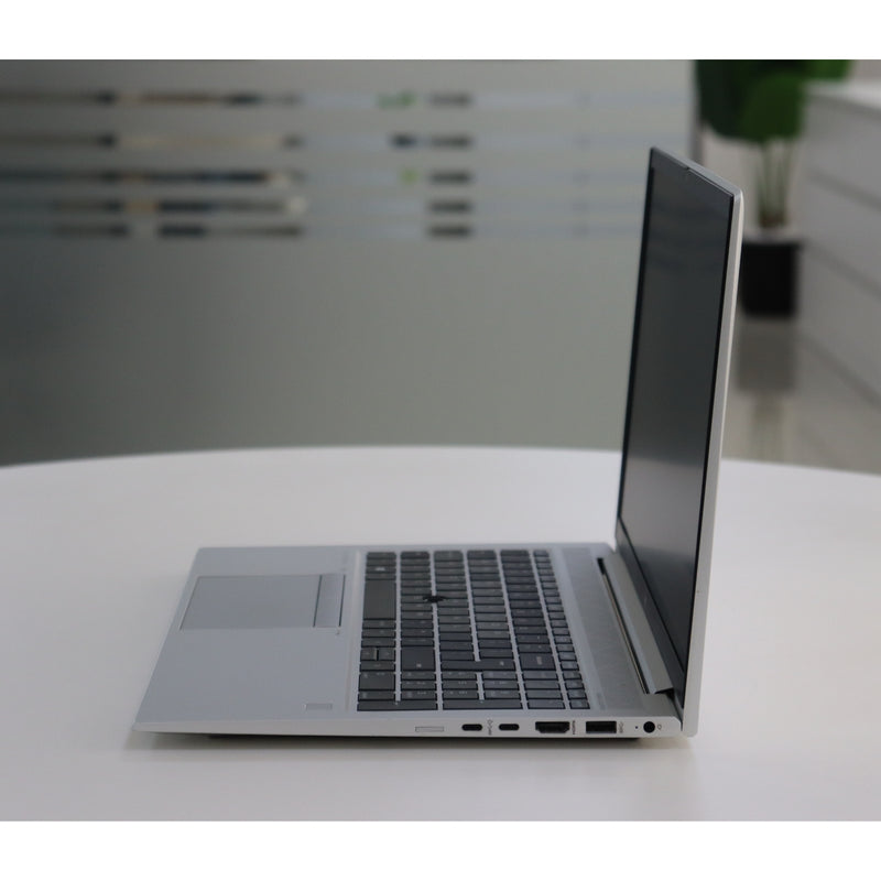 HP ELITEBOOK 855 G7: RYZEN 3, 8GB RAM, 256GB SSD SN:00701