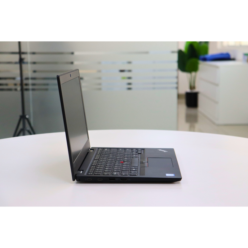 Lenovo THINKPAD L390: 8th Gen i5, 8GB RAM, 256GB SSD, SN:16324