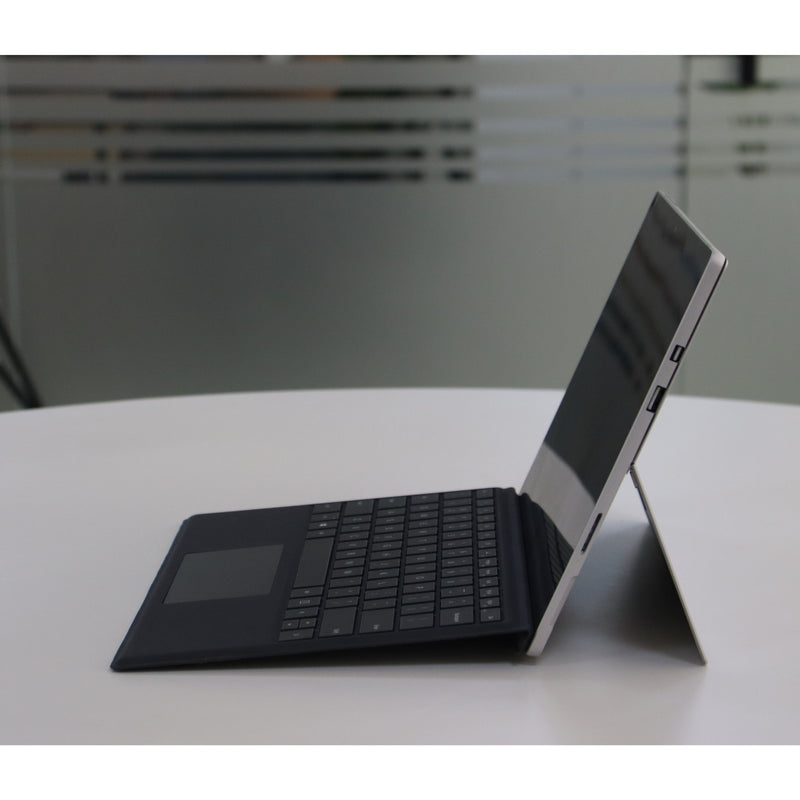 Microsoft SURFACE PRO 6: i5, 8th Gen, 8GB RAM, 256GB SSD, SN:18635
