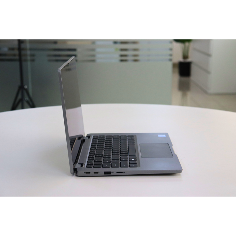 Dell LATITUDE 5330: 12th Gen i5, 16GB RAM, 256GB SSD, SN:06027