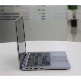 Dell LATITUDE 5330: 12th Gen i7, 16GB RAM, 512GB SSD, SN:18858