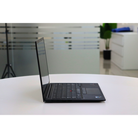LENOVO ThinkPad X1 Carbon Gen 9: 11th Gen i7, 32GB RAM, 512GB SSD, SN:16628