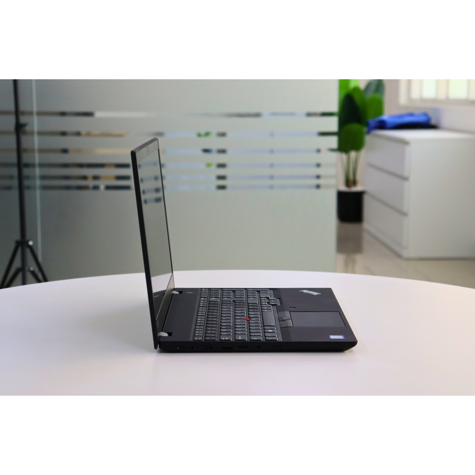 LENOVO THINKPAD P53S: i7 8th, 16GB RAM, 512GB SSD, SN:01362