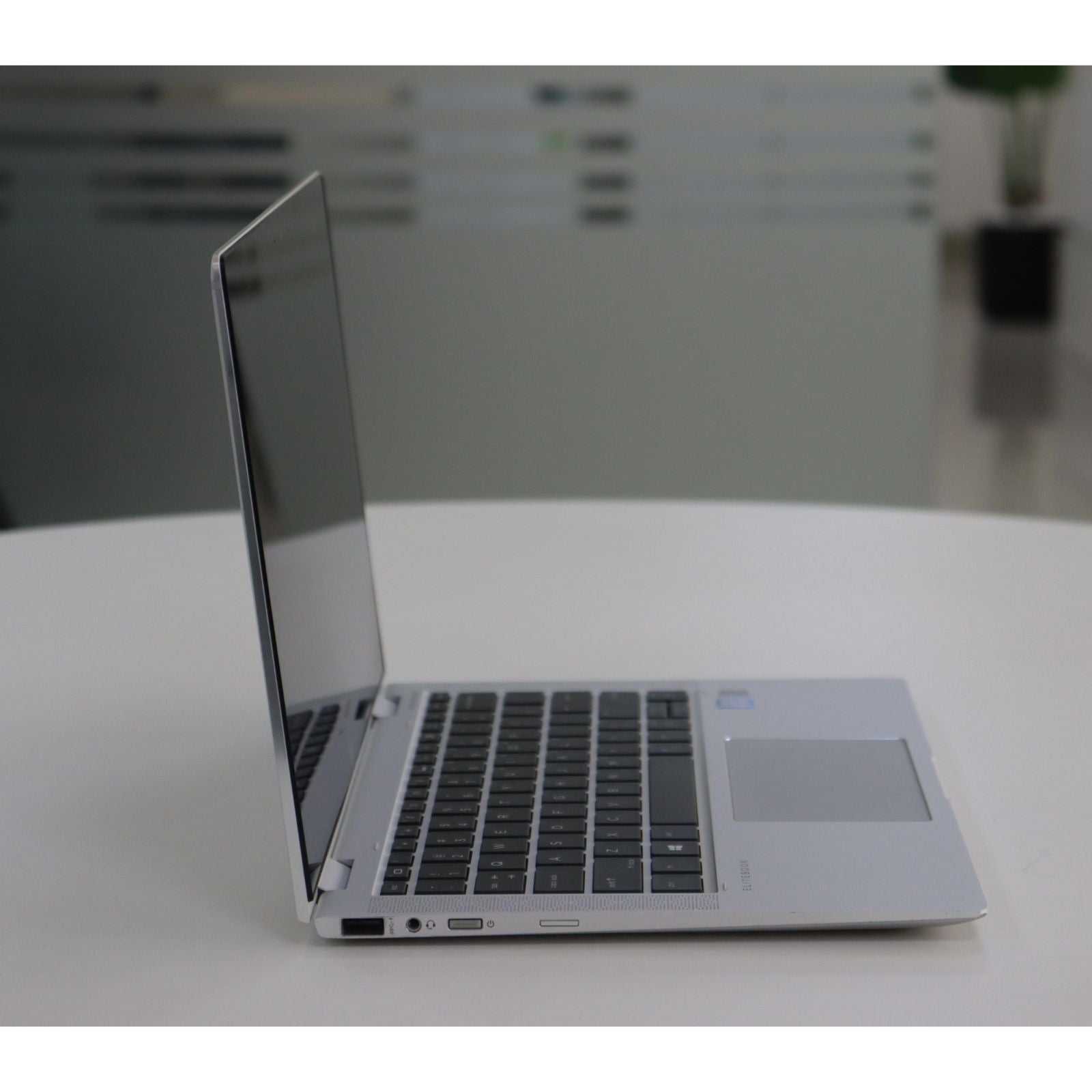 HP ELITEBOOK X360 1030 G4: 8th Gen i7, 16GB RAM, 512GB SSD, SN:18467
