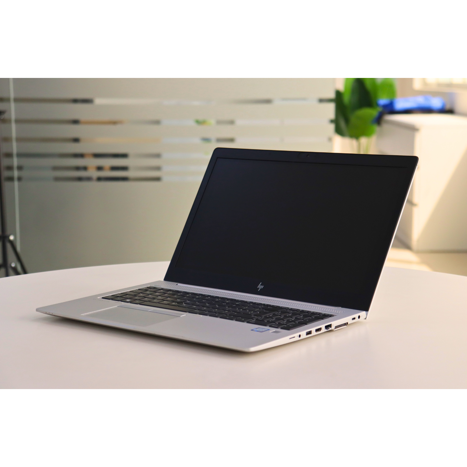 HP ELITEBOOK 850 G6: 8th Gen i5, 8GB RAM, 256GB SSD, SN:01380