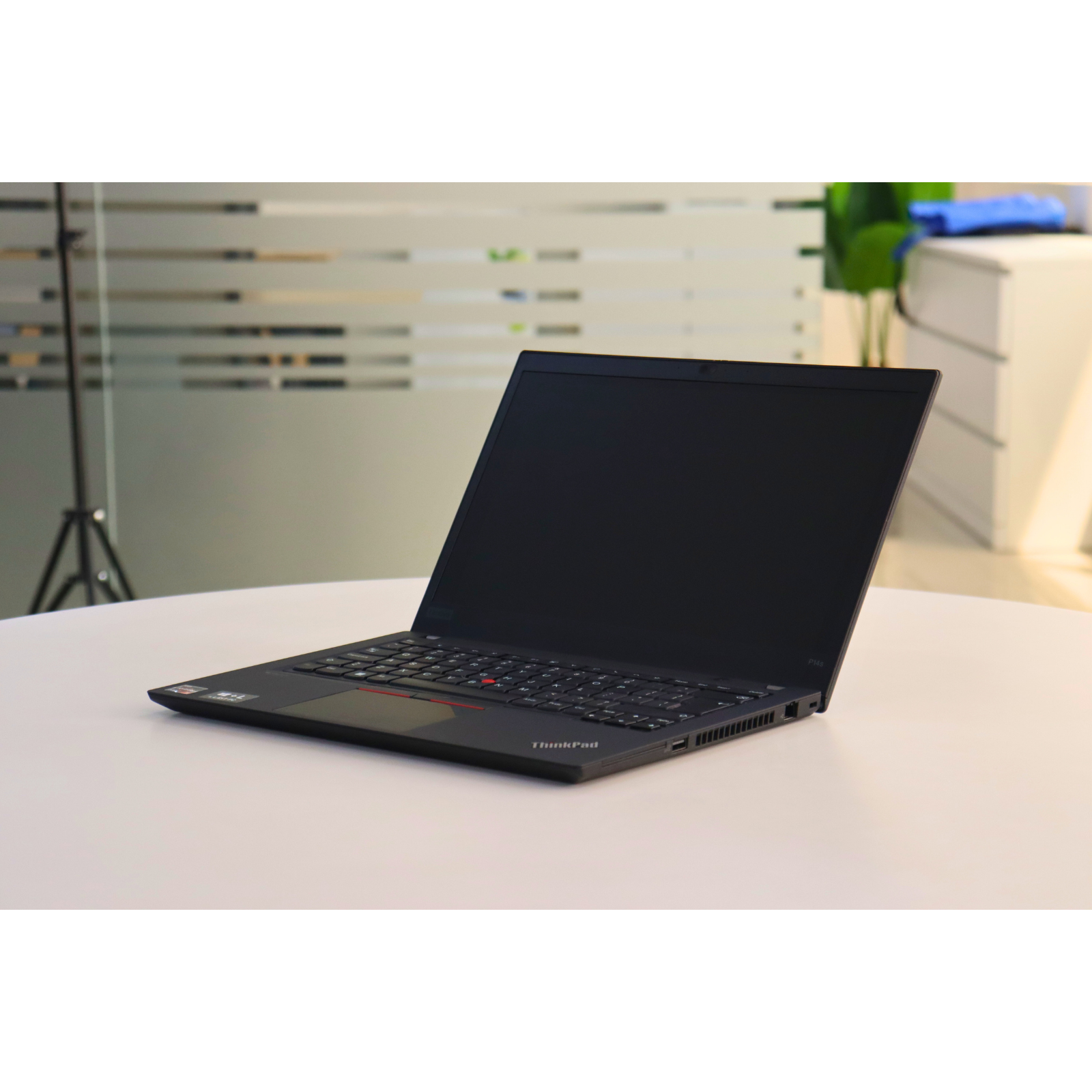 LENOVO THINKPAD P14S GEN 2A: AMD, 16GB RAM, 512GB SSD, SN:00436