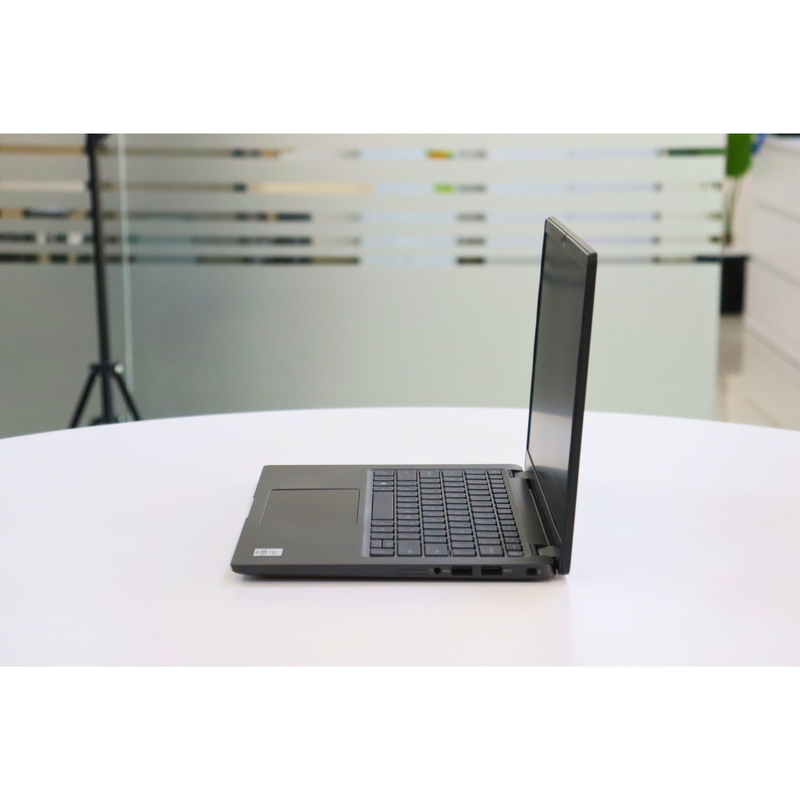 DELL LATITUDE 7410: 10th Gen i5, 8GB RAM, 256GB SSD, SN:98053