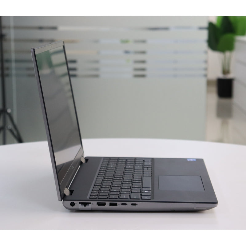Dell PRECISION 7670: 12th Gen i7, 64GB RAM, 512GB SSD, SN:19489