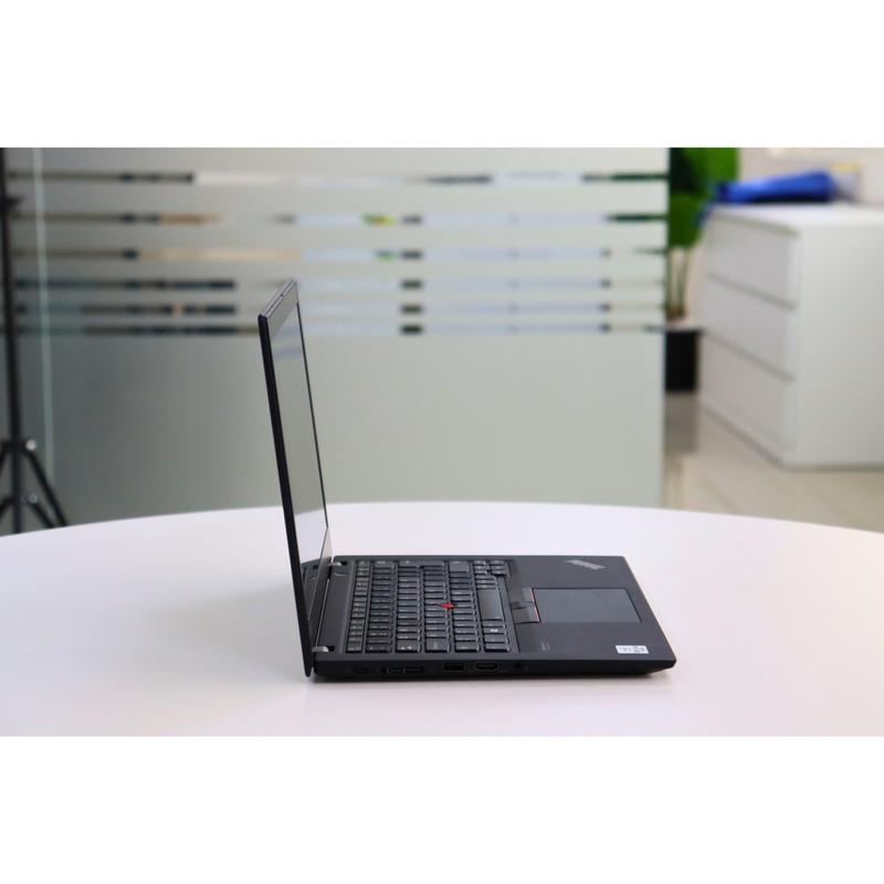 LENOVO THINKPAD X13 GEN 1: 10th Gen i7, 16GB RAM, 512GB SSD, SN:01385