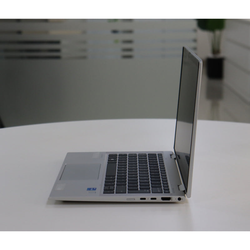 HP ELITEBOOK X360 830 G8: 11th Gen i5, 16GB RAM, 256GB SSD, SN:00020