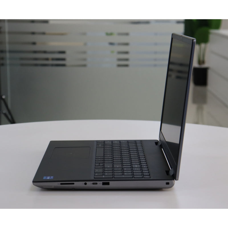 Dell PRECISION 7670: 12th Gen i7, 32GB RAM, 512GB SSD, SN:27772